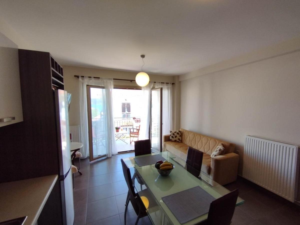Angelos Apartments カラヴォミロス エクステリア 写真